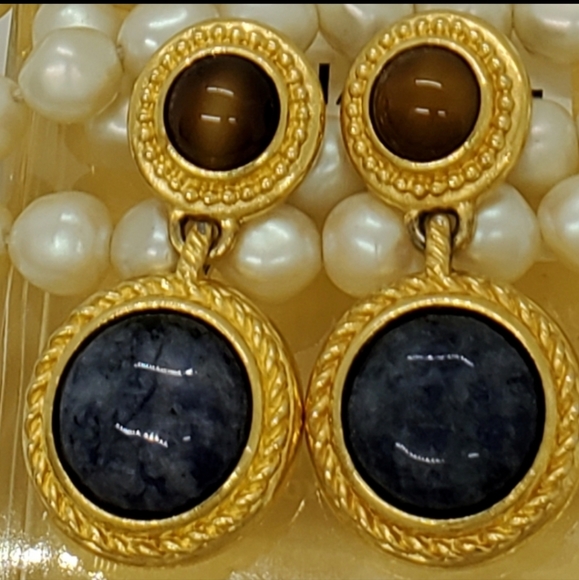 Ben-Amun Jewelry - Vintage Ben Amun Rare Signed Door Knocker Earrings